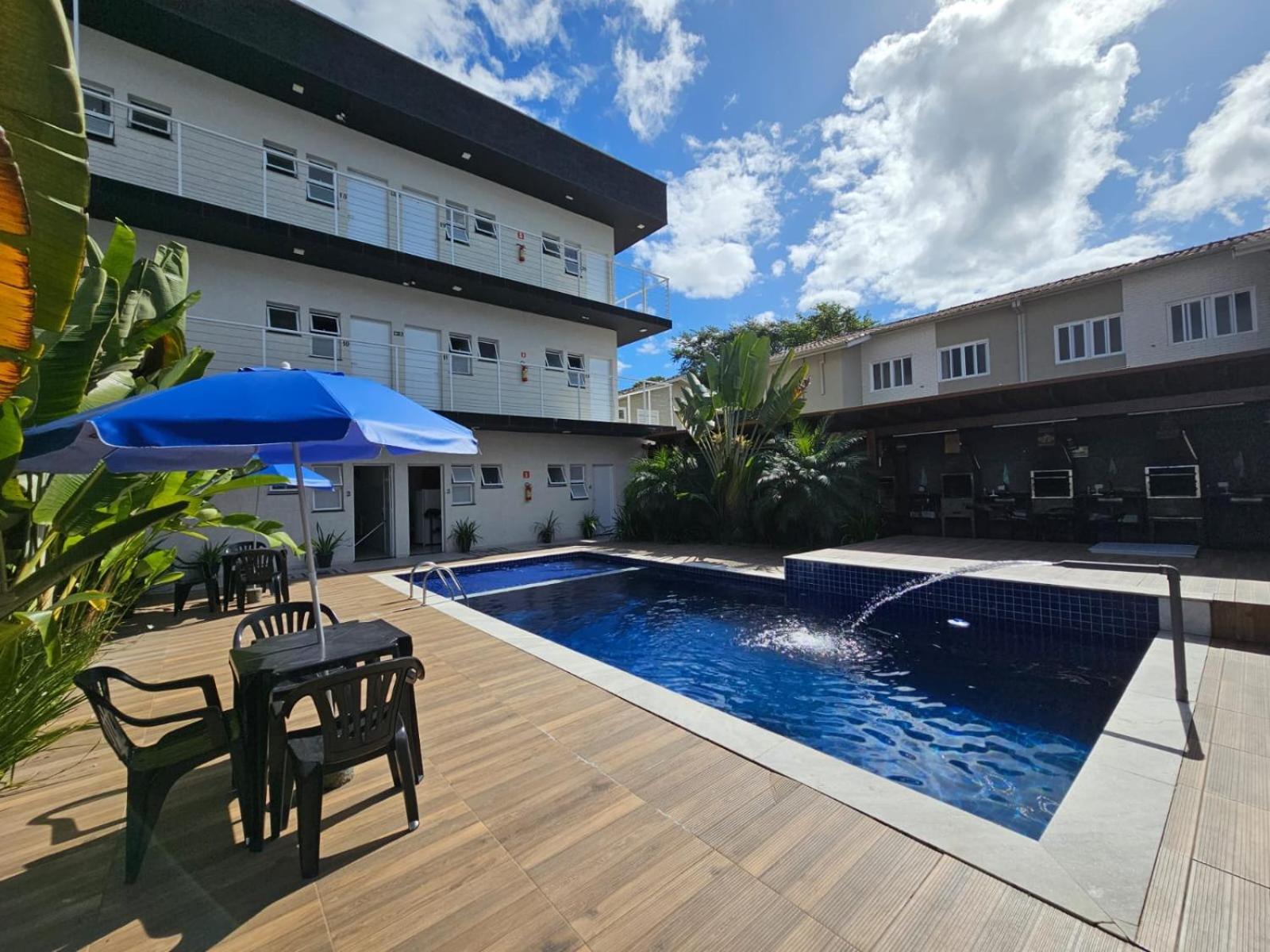 Apartamento Kitnet 09 - Condominio Chales Do Bona